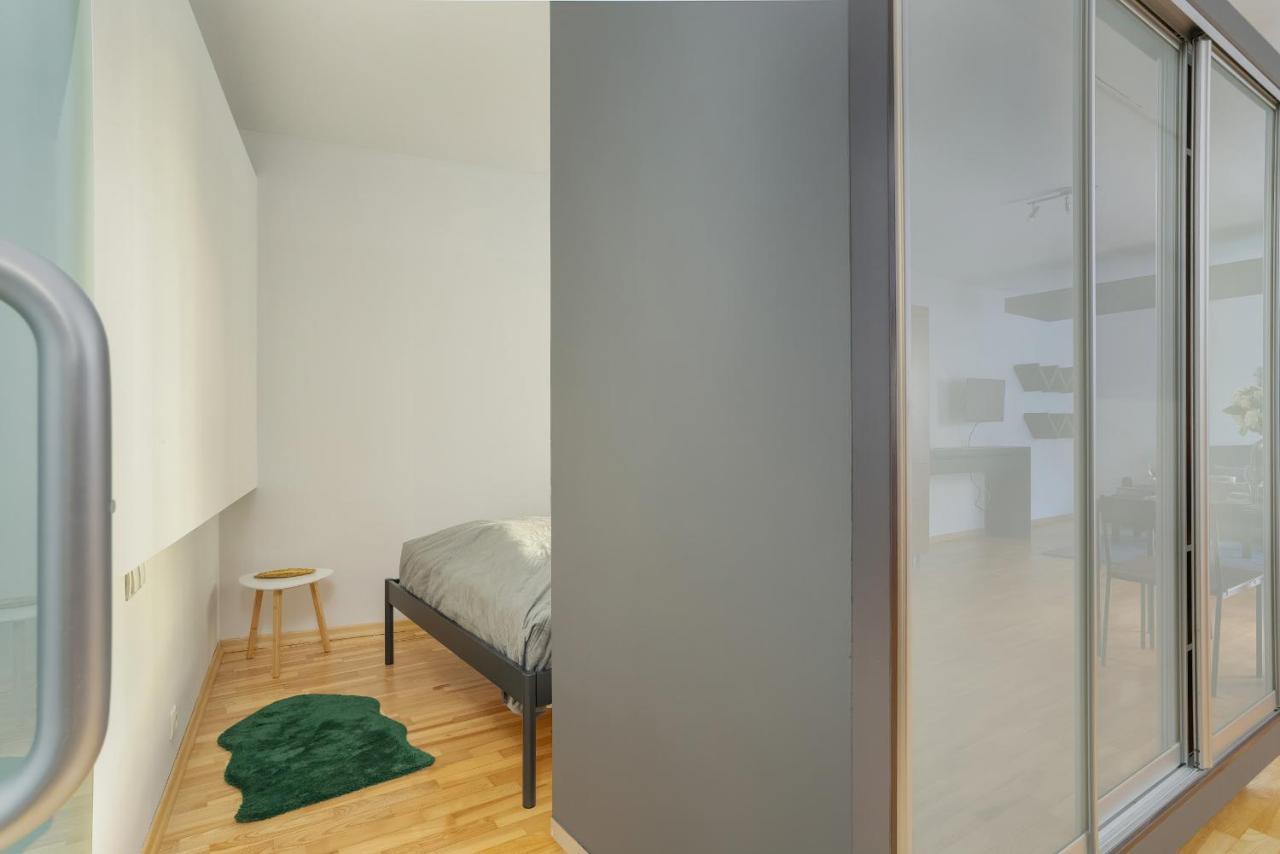 Beautiful & Spacious Strzalowa Apartament Near City Centre By Noclegi Renters Poznań Zewnętrze zdjęcie